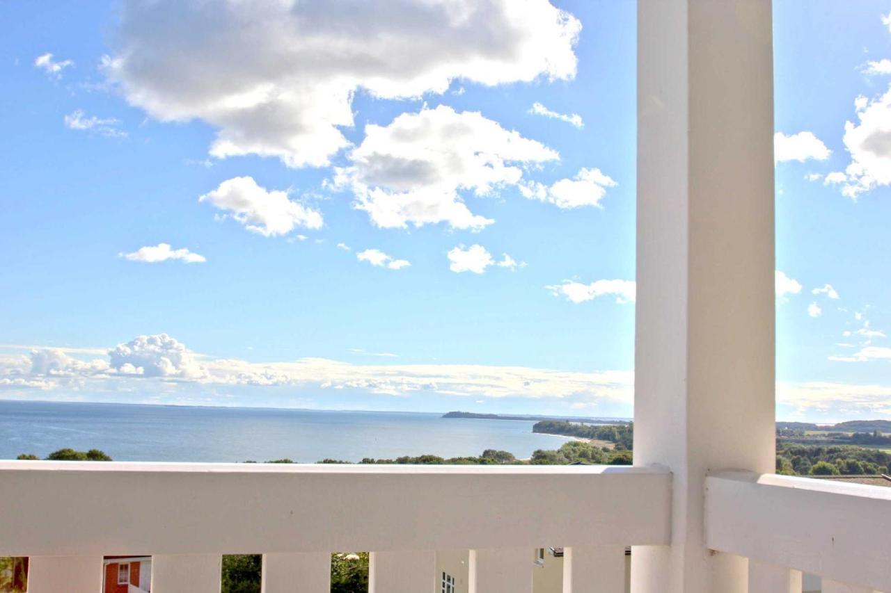 Mit Meerblick Und Balkon, Gratis Nutzung Vom Ahoi Erlebnisbad Und Sauna In Sellin - Meeresblick Fewo 33 Goehren  Exterior foto